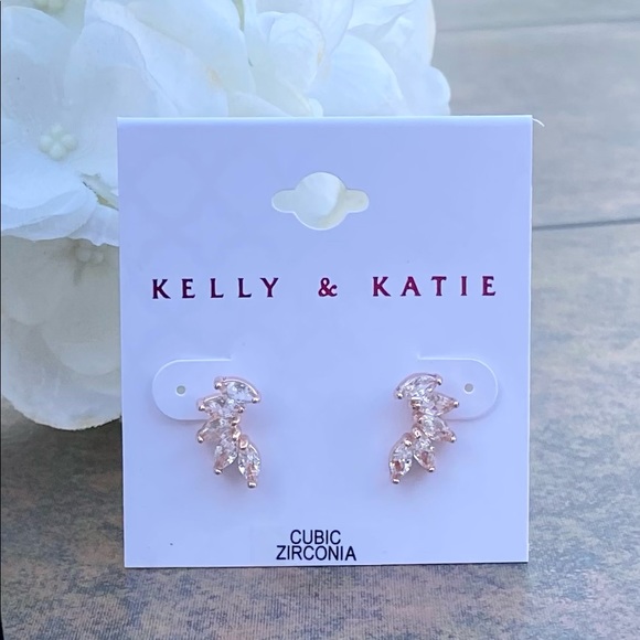 Kelly & Katie Jewelry - NWT KELLY & KATIE ROSE GOLD TONE AND CUBIC ZIRCONIA EAR CRAWLERS EARRINGS